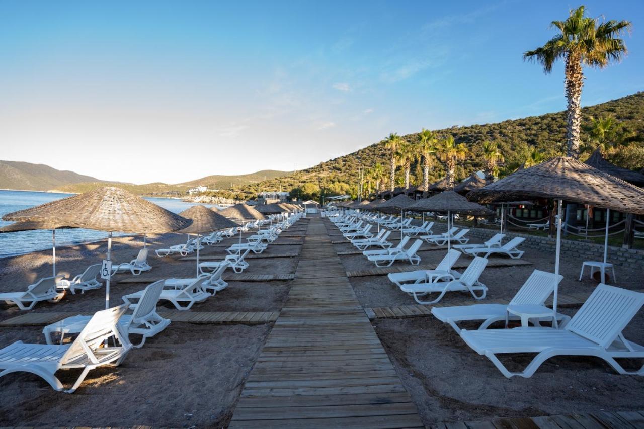 Latanya Park Resort Yaliciftlik Bagian luar foto