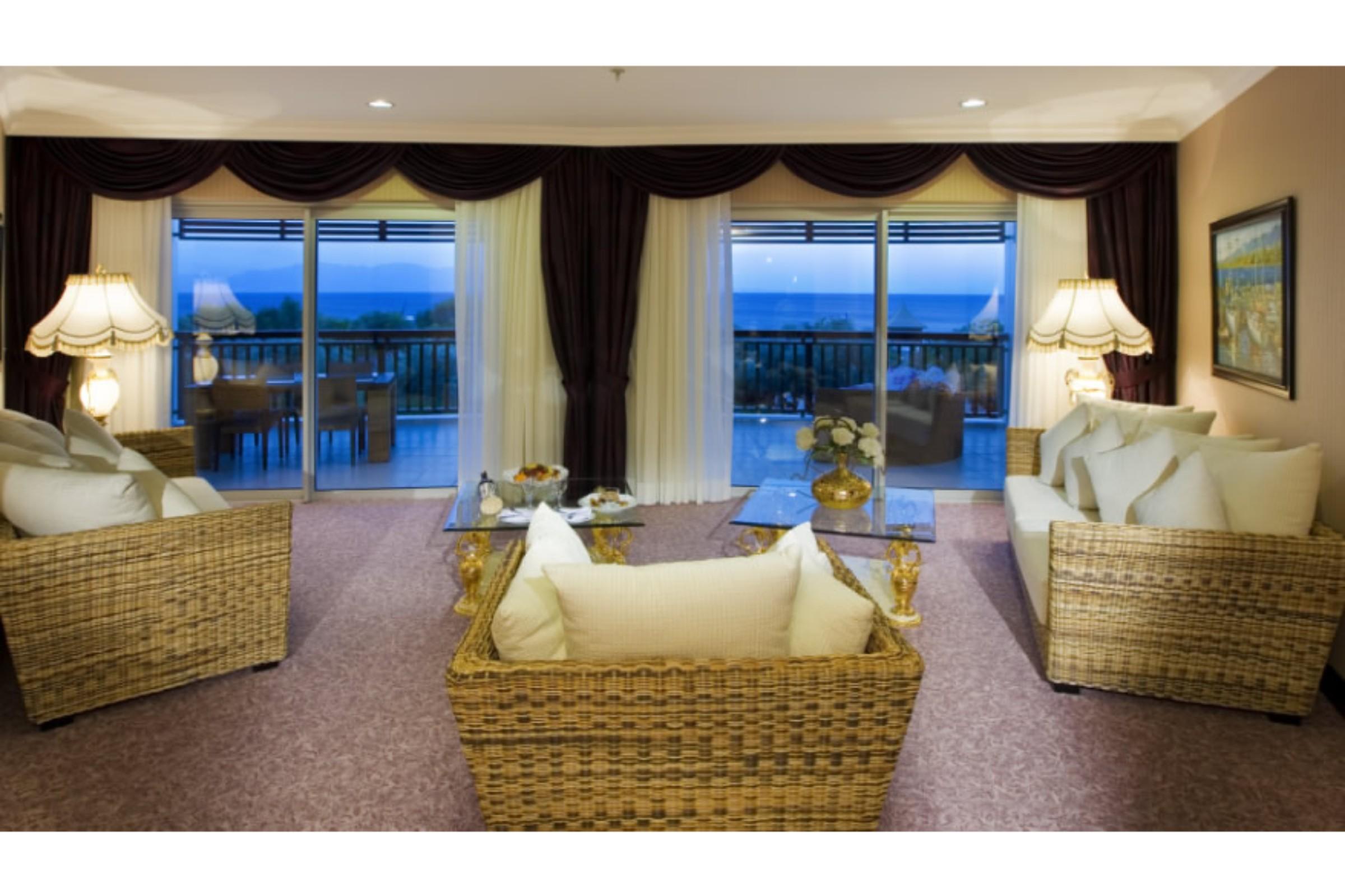 Latanya Park Resort Yaliciftlik Bagian luar foto